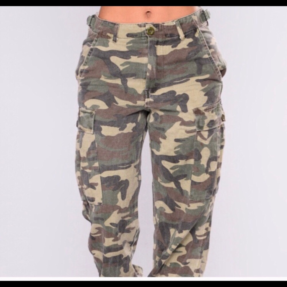 Fashion nova camo joggers
